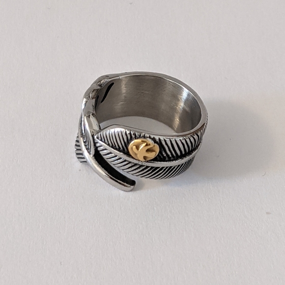 Ring - steel - Picture 1 of 3